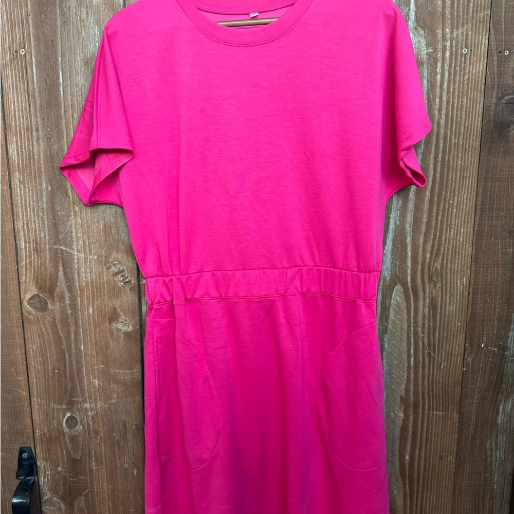 Vibrant Fuchsia Short Sleeve Dress